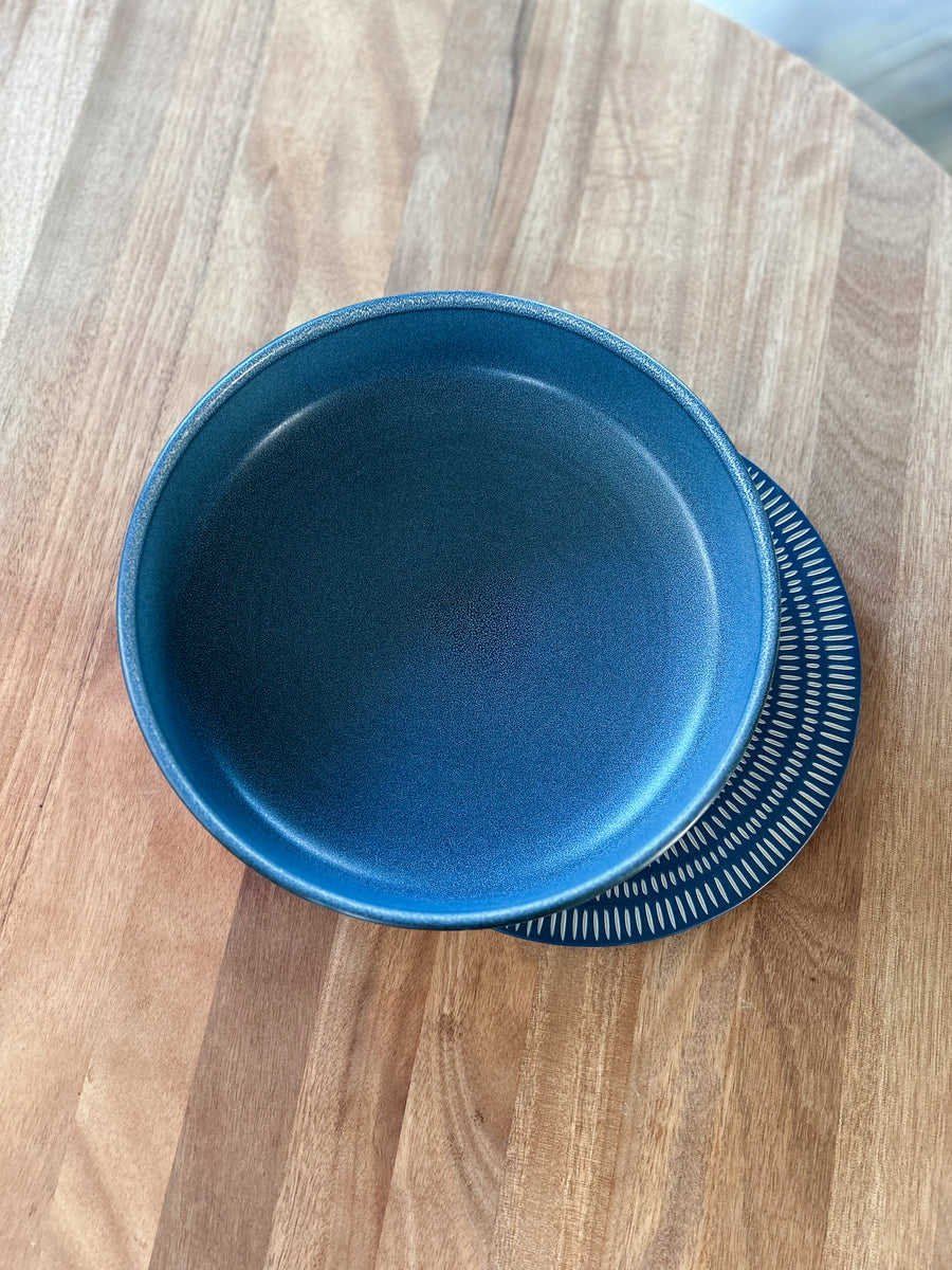 Large Salad Bowl with Lid - Navy & Antique Navy