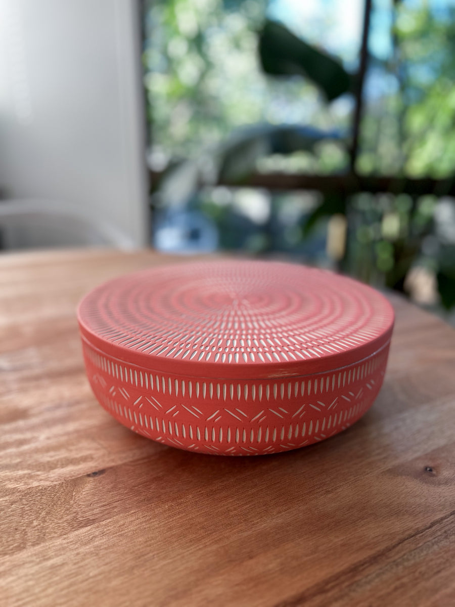 Large Salad Bowl with Lid - Coral & Stone